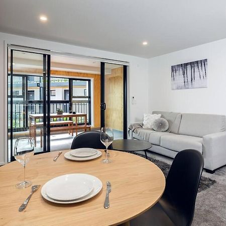 Stellar Central City Apartment - Hagley Park Christchurch Buitenkant foto